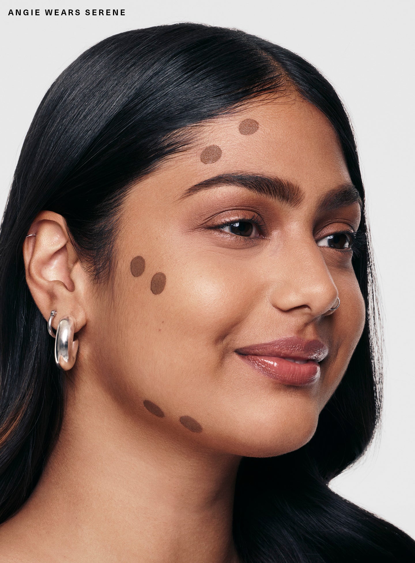 APPLICATION-SOFT-PINCH-LIQUID-CONTOUR-SERENE-5