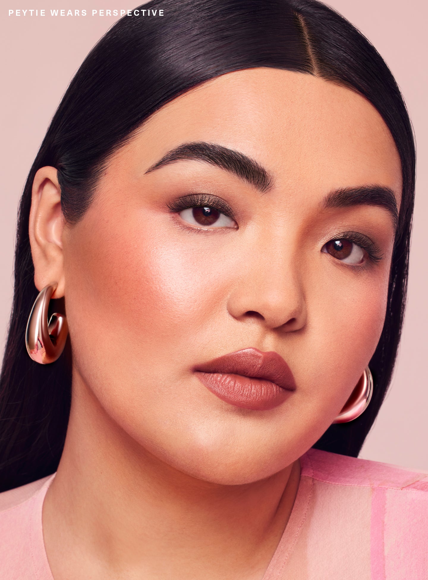 CAMPAIGN-CANDIDS-SELENAS-ESSENTIAL-EYE-DUO-PEYTIE-1