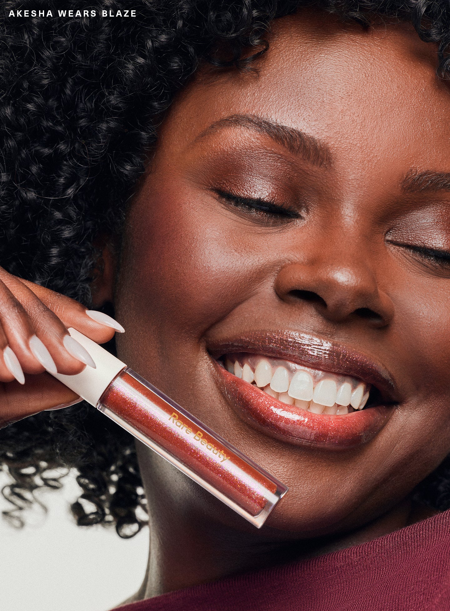 ON-FIGURE-PL-LUMINIZING-LIP-GLOSS-BLAZE-1