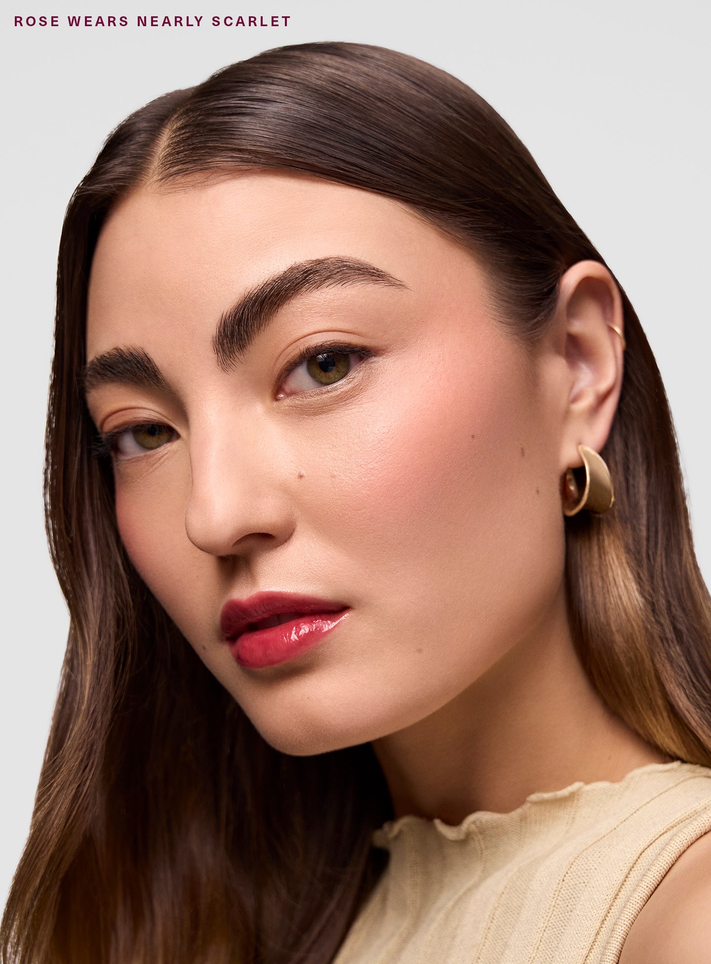 ON-FIGURE-RI-LIP-DUO-NEARLY-SCARLET-01