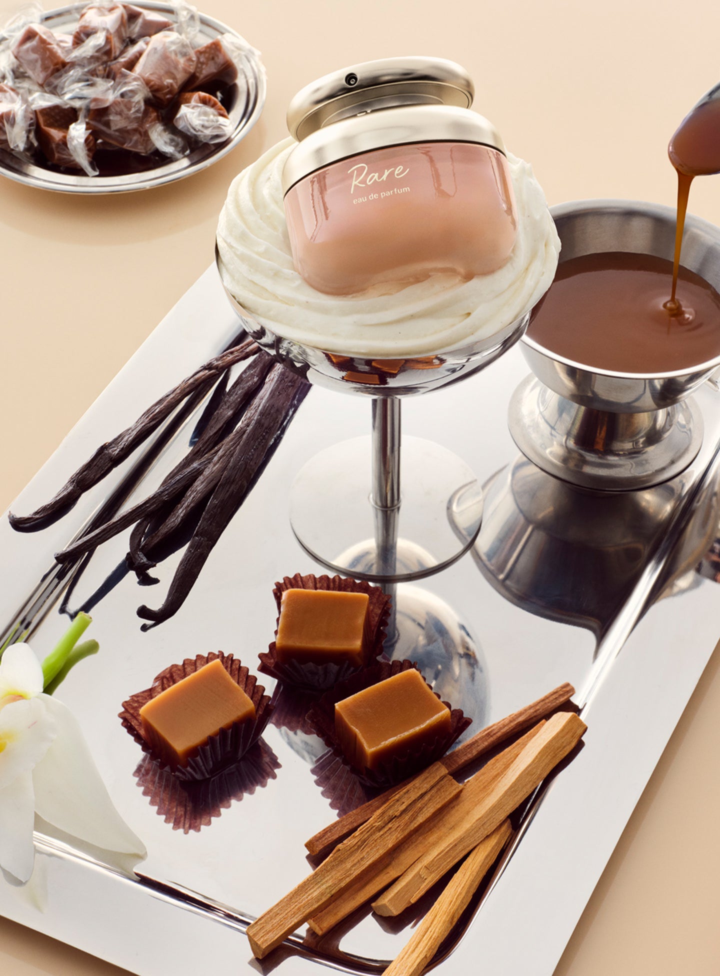 STYLIZED-RARE-EAU-DE-PARFUM-LIFESTYLE-1