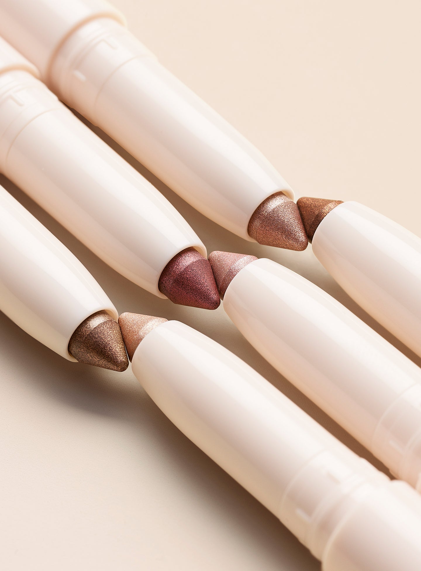 evergreen-all-of-the-above-eyeshadow-stick-03-1