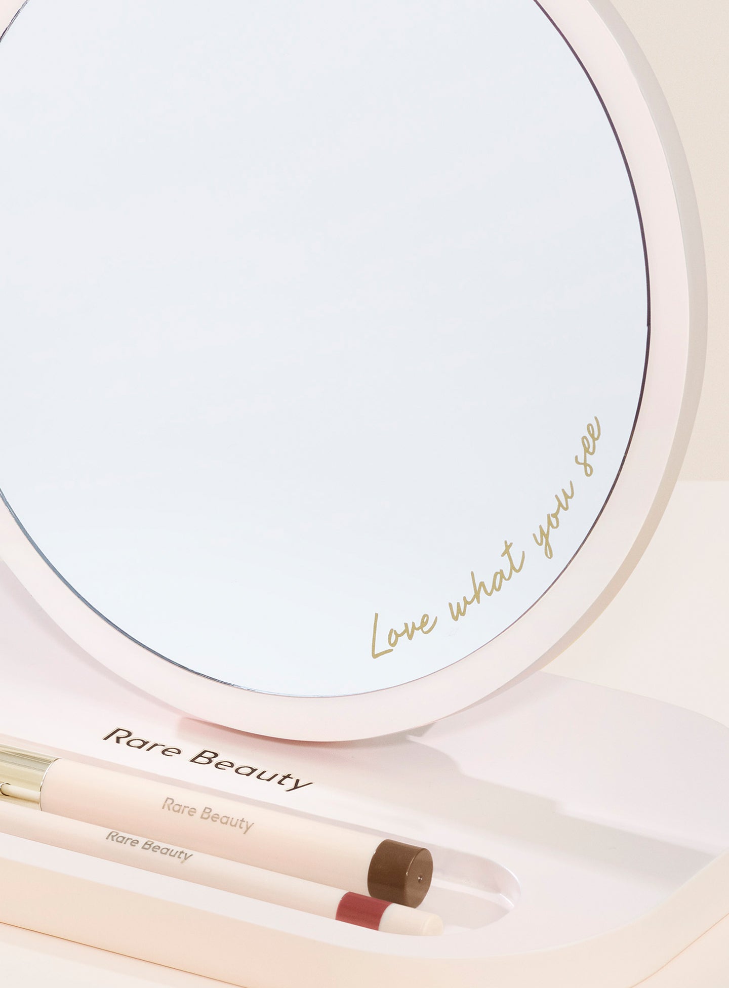 vanity-mirror-detail-1440x1952-3